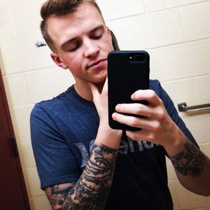 Meet your Posher, Brady